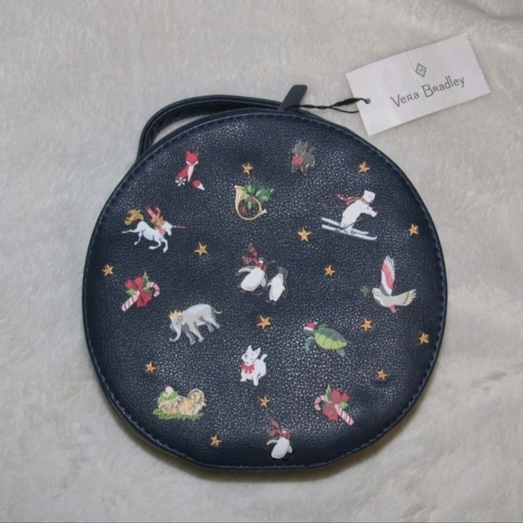💙🔹️ Vera Bradley 🔹️Christmas Round Navy cosmetic Bag - Picture 5 of 5